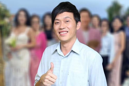 Gây sốt cõi mạng: Hoài Linh hạnh phúc bên người thương ở Mỹ