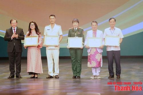 'Sấm dậy cửa Lạch Hới' thắng lớn tại Liên hoan Nghệ thuật sân khấu chuyên nghiệp toàn quốc
