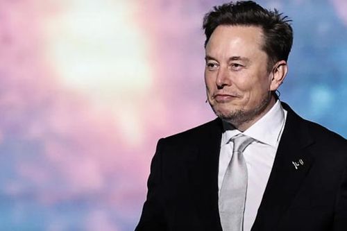 Vừa tính thành lập đảng mới, Elon Musk mất ngay 15 tỷ USD tài sản