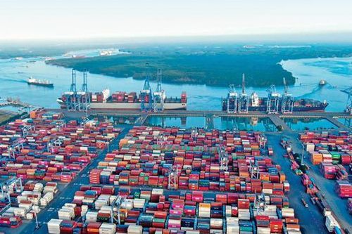 Vượt thách thức để giữ đà tăng trưởng xuất khẩu