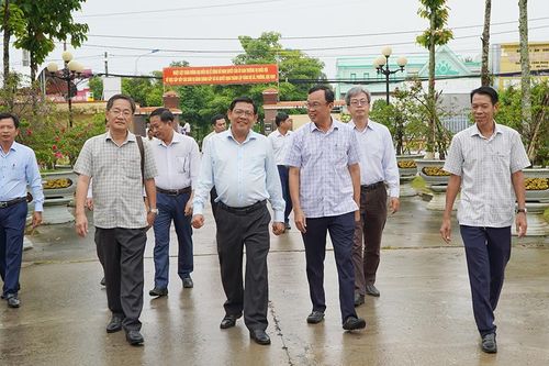 An Giang lấy người dân làm trung tâm để phục vụ