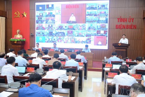 Ban Chấp hành Đảng bộ tỉnh thảo luận nhiều nhiệm vụ 6 tháng đầu năm