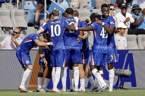 Án phạt của UEFA ảnh hưởng ra sao đến Chelsea?