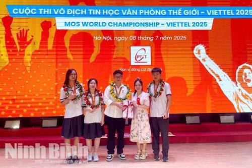 Học sinh Trường THPT chuyên Lê Hồng Phong đại diện Việt Nam dự thi Vô địch Tin học văn phòng thế giới 2025