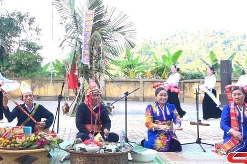Bảo tồn, gìn giữ nét đẹp văn hóa dân tộc Thái