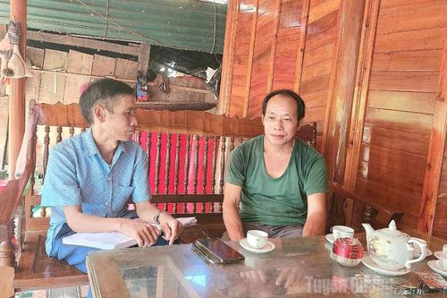 Hạt nhân chính trị ở cơ sở