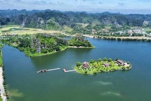 'Đại gia' Xuân Trường muốn xây sân bay quốc tế ở Ninh Bình, Bộ Xây dựng phản hồi ra sao?