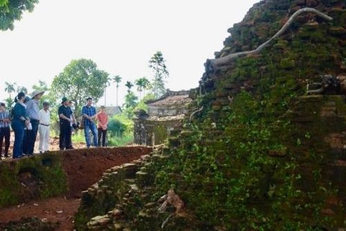 Công bố kết quả thăm dò và khai quật tại di tích Tháp đôi Liễu Cốc