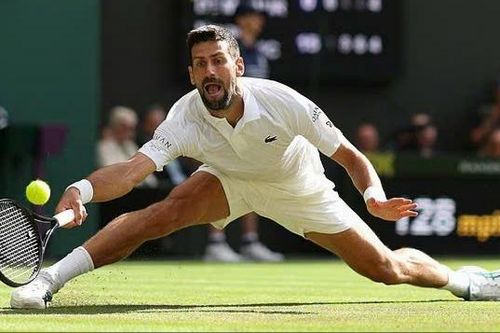 Yoga 'cứu' Djokovic ở Wimbledon