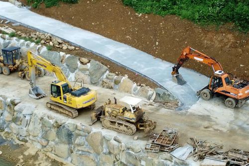 Rừng đặc dụng Ba Vì ngổn ngang công trình không phép?