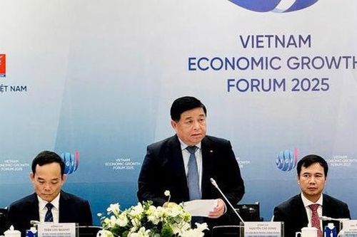Đồng lòng, chung sức thực hiện thành công các mục tiêu phát triển đất nước