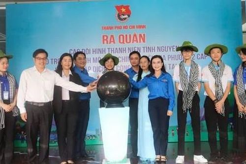 Thanh niên tình nguyện ra quân hỗ trợ vận hành mô hình chính quyền địa phương 2 cấp