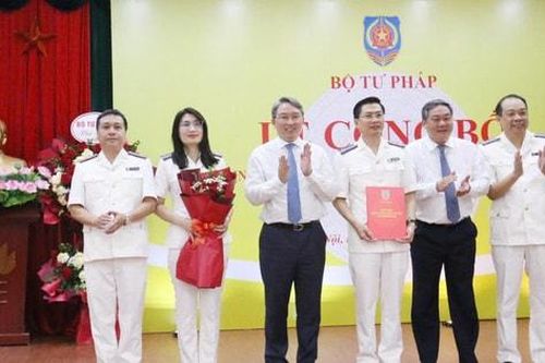 Ông Phạm Văn Dũng là Trưởng Thi hành án Dân sự thành phố Hà Nội