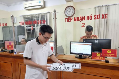 Tiếp tục tổ chức tập huấn nghiệp vụ đăng ký xe cho Công an cấp xã tại Hà Nội