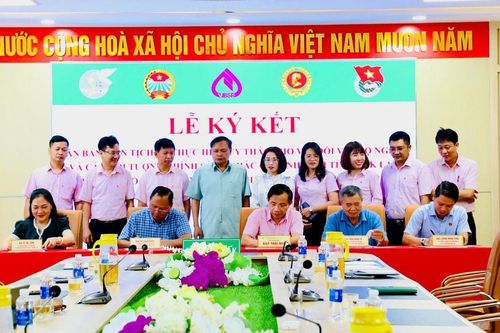 Đắk Lắk: Ký kết Văn bản liên tịch thực hiện ủy thác cho vay đối với hộ nghèo và các đối tượng chính sách