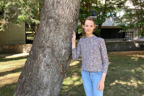 Nữ sinh 17 tuổi bác bỏ giả thuyết toán học tồn tại suốt 40 năm