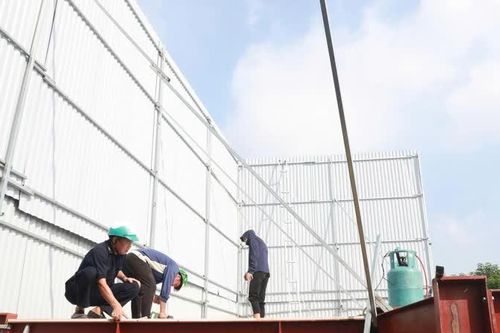 Phường Định Công ra quân xử lý vi phạm về trật tự xây dựng