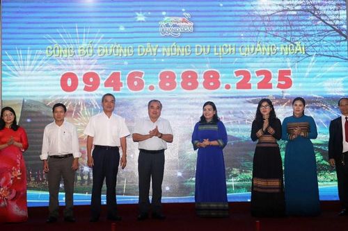 Tọa đàm 'Kết nối, hợp tác phát triển Du lịch Quảng Ngãi'