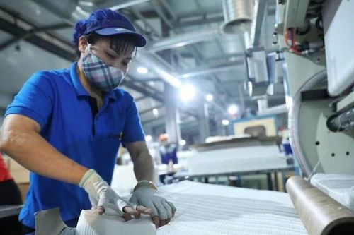 Đồng bằng, miền núi chắp cánh vươn mình