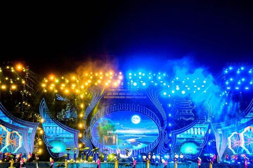 Nữ đạo diễn kể chuyện Kinh Bắc bằng nghệ thuật và tình yêu quê hương
