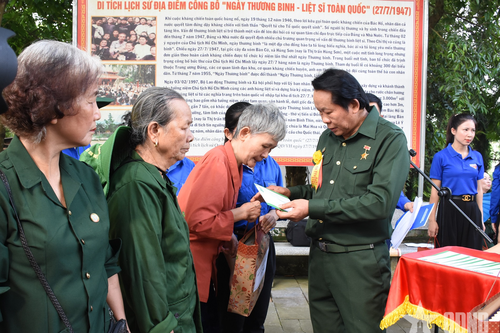 Hội Cựu thanh niên xung phong Việt Nam hành quân về nguồn