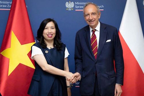 Việt Nam luôn coi trọng và mong muốn tăng cường hợp tác nhiều mặt với Ba Lan