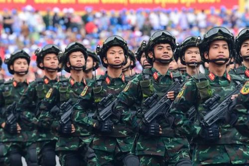 Bộ Quốc phòng lý giải về việc điều động cán bộ, phân công học viên khi ra trường