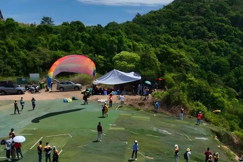 Du khách rơi dù lượn ở Đà Nẵng đã mua bảo hiểm, cam kết miễn trách nhiệm trước khi bay