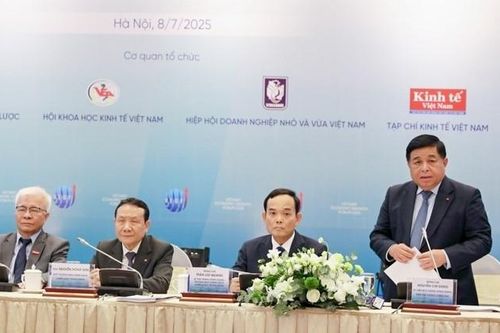 Hơn 235 tỷ USD đang bị chôn chân và sứ mệnh tăng trưởng hai con số