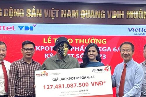 Trúng Vietlott hơn 127 tỷ đồng, thanh niên ở TPHCM tiết lộ bí mật dãy số lạ