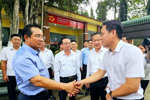 Chủ tịch TPHCM khảo sát 36 xã, phường khu vực Bình Dương cũ