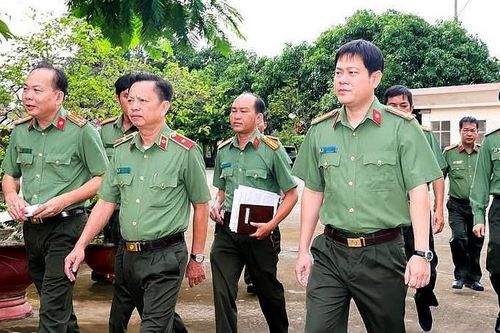 137 trưởng, phó phòng Công an Cần Thơ tự nguyện giữ vị trí thấp hơn sau sắp xếp