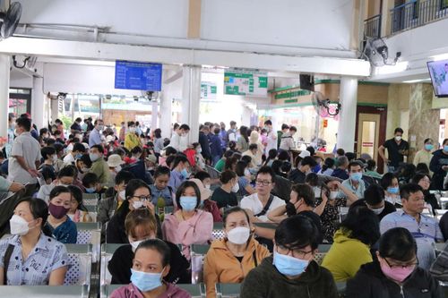 TP Hồ Chí Minh: Thúc đẩy đổi mới sáng tạo, chuyển đổi số và nâng cao chất lượng dịch vụ y tế