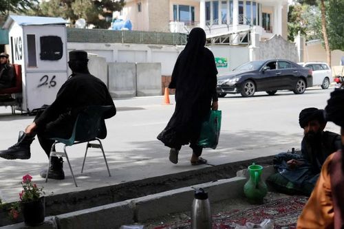 ICC ban hành lệnh bắt giữ các nhà lãnh đạo Taliban vì tội đàn áp phụ nữ