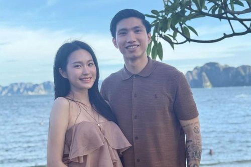 Vợ Đoàn Văn Hậu thay đổi