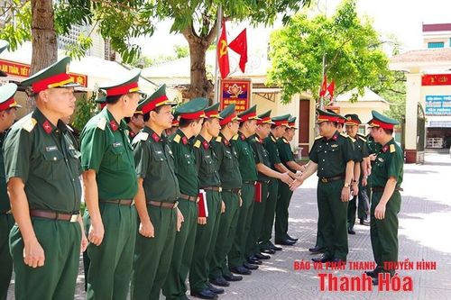 Chỉ huy trưởng Bộ CHQS tỉnh kiểm tra tại Ban Chỉ huy Phòng thủ khu vực 1 - Triệu Sơn