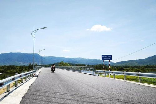 Hữu Giang không còn là 'ốc đảo'