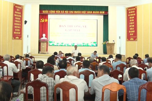 Xã Diên Khánh: Gặp mặt bí thư chi bộ, trưởng thôn, tổ dân phố, trưởng ban công tác mặt trận