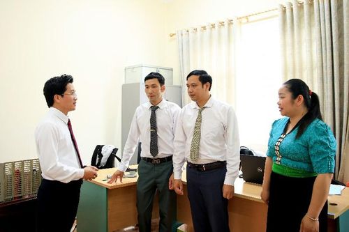 Ổn định tổ chức, nâng cao hiệu quả phục vụ nhân dân