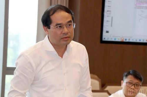 Thường trực Tỉnh ủy làm việc với Tổng công ty Đầu tư phát triển đường cao tốc Việt Nam (VEC)