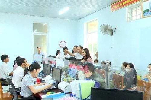 Nâng cao chất lượng phục vụ người dân và doanh nghiệp trong tiếp cận dịch vụ hành chính công