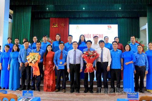 Hội nghị công bố các Quyết định về công tác cán bộ