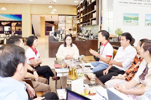 Chính quyền đồng hành cùng doanh nghiệp