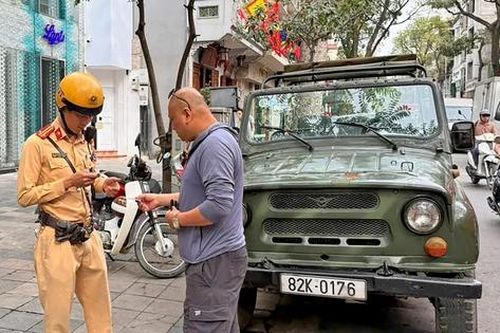 Xử nghiêm xe Jeep, UAZ nhiều 'không' chở khách
