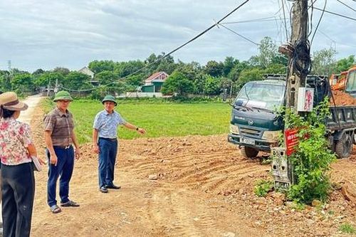 Nghệ An: Phát hiện và xử lý kịp thời hành vi đắp mộ giả, lấn chiếm đất nông nghiệp