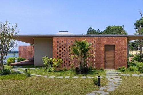 Vai trò của vật liệu truyền thống trong định hình bản sắc thiết kế Việt