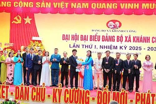 Xã đầu tiên ở Quảng Ngãi tổ chức Đại hội Đảng bộ