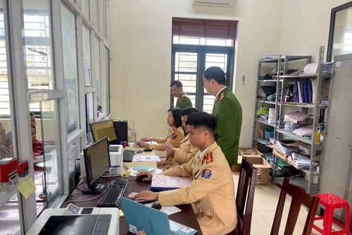Phú Thọ: Thuận lợi khi cấp, đổi Giấy phép lái xe tại Công an xã, thị trấn
