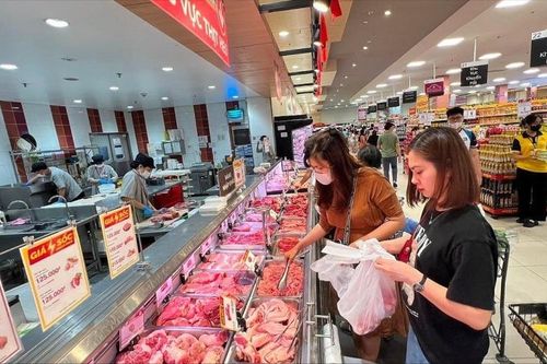 Áp lực lạm phát đến từ tỷ giá, tín dụng