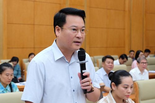 Kỳ họp thứ 34 HĐND tỉnh khóa XVII: Đại biểu thảo luận, giải trình tại hội trường